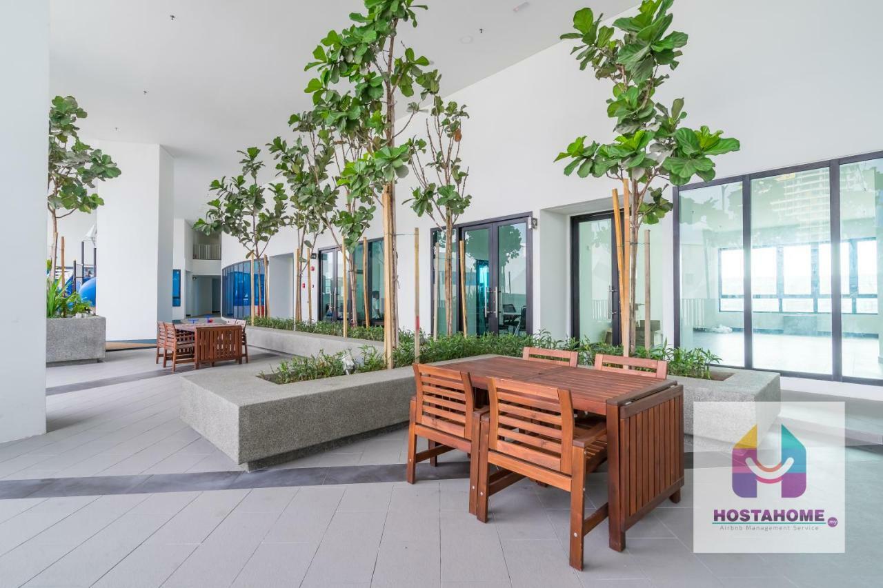 Hostahome Suites At I-City, Central Mall Shah Alam Ngoại thất bức ảnh